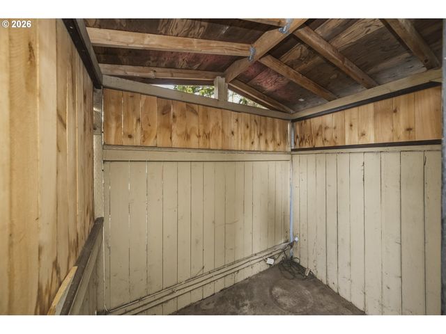 6610 N SMITH Ct, Portland, OR 97203