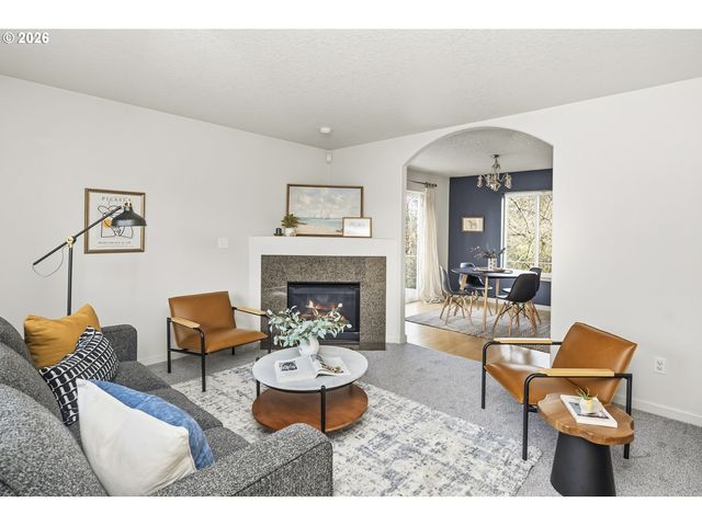 6610 N SMITH Ct, Portland, OR 97203