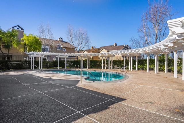 5269 Fairbanks, Fremont, CA 94555