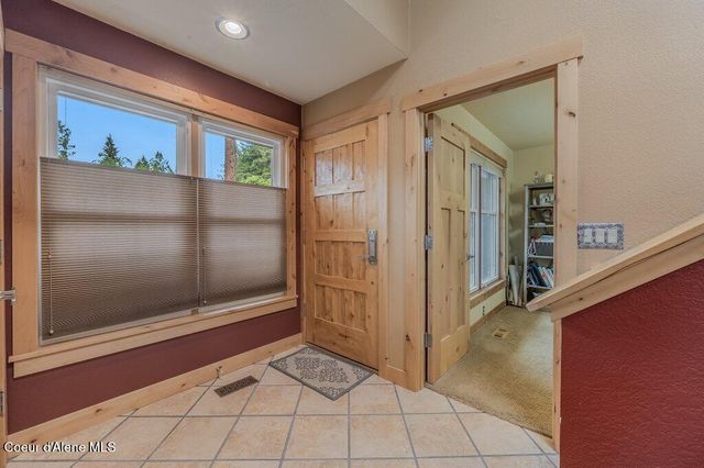 10573 N FRIAR DR, #A, Hayden, ID 83835