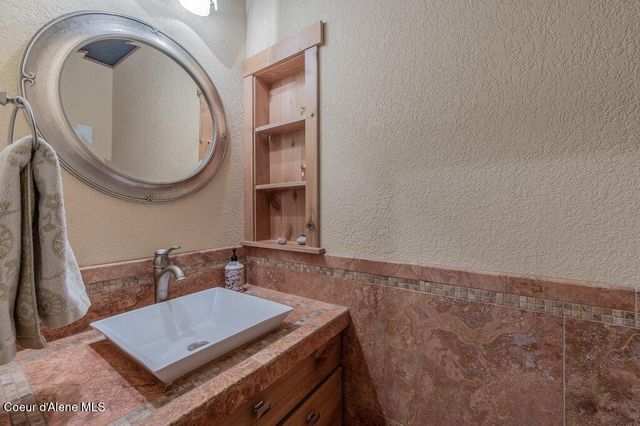 10573 N FRIAR DR, #A, Hayden, ID 83835