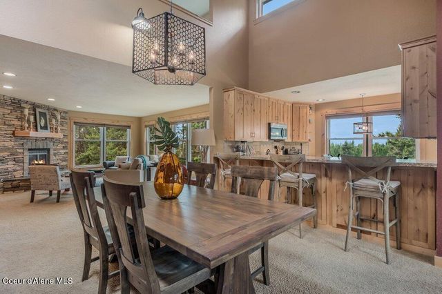 10573 N FRIAR DR, #A, Hayden, ID 83835