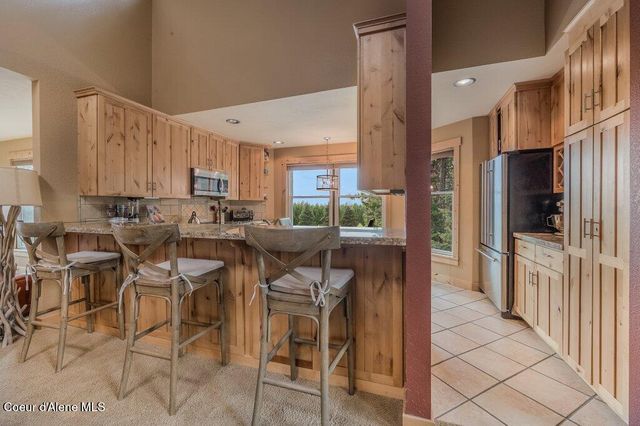 10573 N FRIAR DR, #A, Hayden, ID 83835