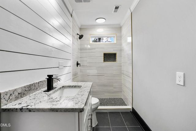 112 Preston Avenue, Fayetteville, NC 28301