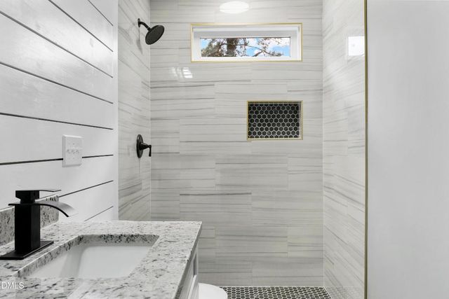 112 Preston Avenue, Fayetteville, NC 28301