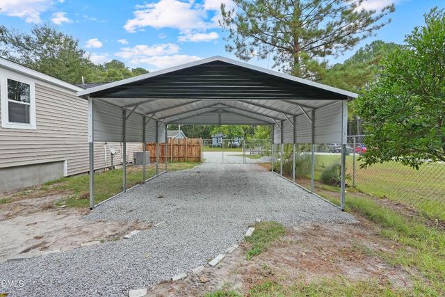 112 Preston Avenue, Fayetteville, NC 28301