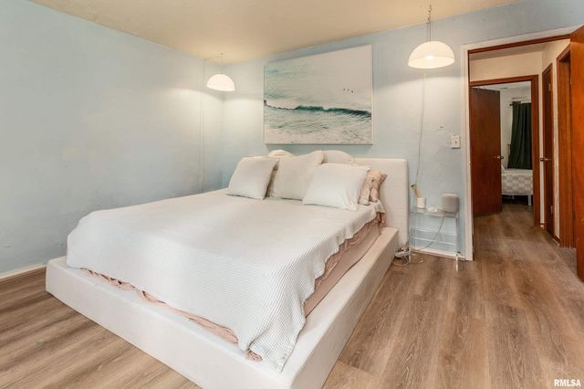 183 HERITAGE Road, Carbondale, IL 62903