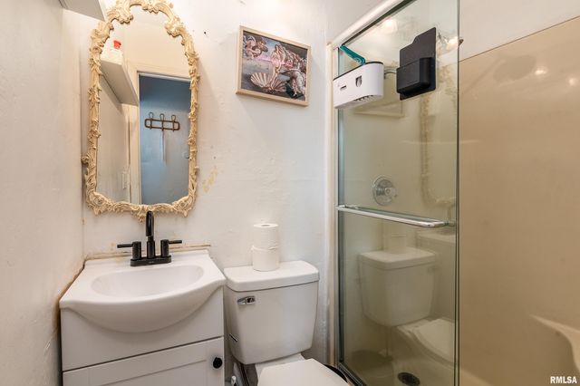 183 HERITAGE Road, Carbondale, IL 62903