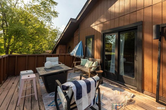 183 HERITAGE Road, Carbondale, IL 62903