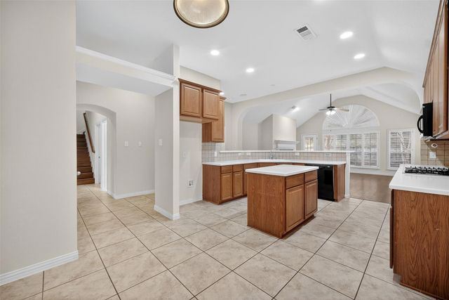 2408 Barranca Way, Mckinney, TX 75069