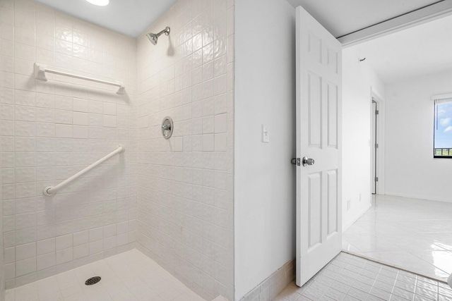 14475 Strathmore Lane 707, Delray Beach, FL 33446