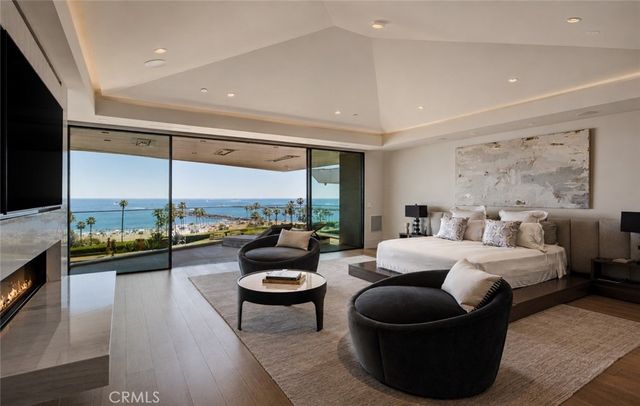 2928 Ocean, Corona Del Mar, CA 92625