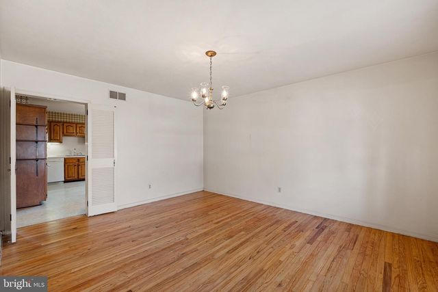 3214 ROMILLY RD, Wilmington, DE 19810