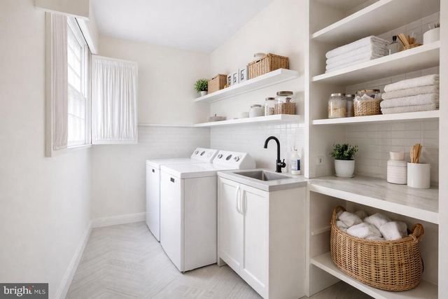 3214 ROMILLY RD, Wilmington, DE 19810