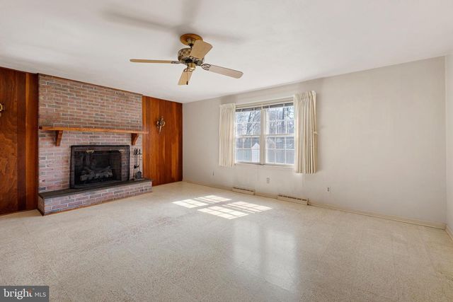 3214 ROMILLY RD, Wilmington, DE 19810