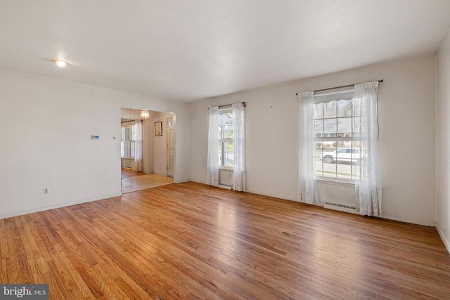 3214 ROMILLY RD, Wilmington, DE 19810