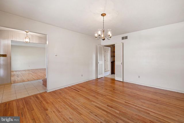 3214 ROMILLY RD, Wilmington, DE 19810