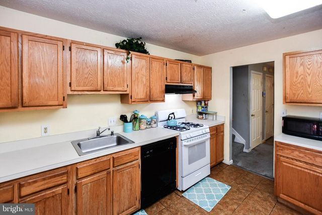 1600 ORA LEA LN, Upper Marlboro, MD 20774