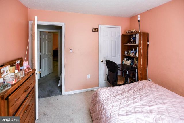 1600 ORA LEA LN, Upper Marlboro, MD 20774