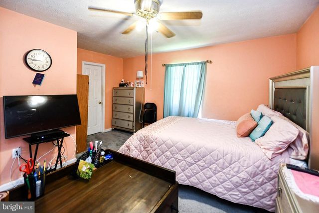 1600 ORA LEA LN, Upper Marlboro, MD 20774