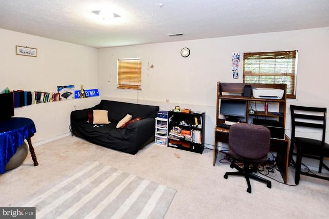 1600 ORA LEA LN, Upper Marlboro, MD 20774