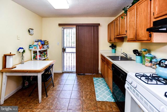 1600 ORA LEA LN, Upper Marlboro, MD 20774