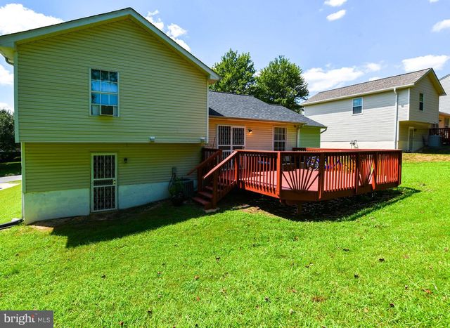 1600 ORA LEA LN, Upper Marlboro, MD 20774