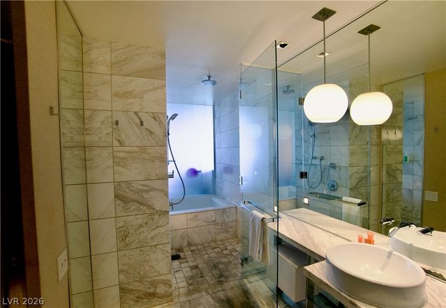4381 West Flamingo Road 3118, Las Vegas, NV 89103