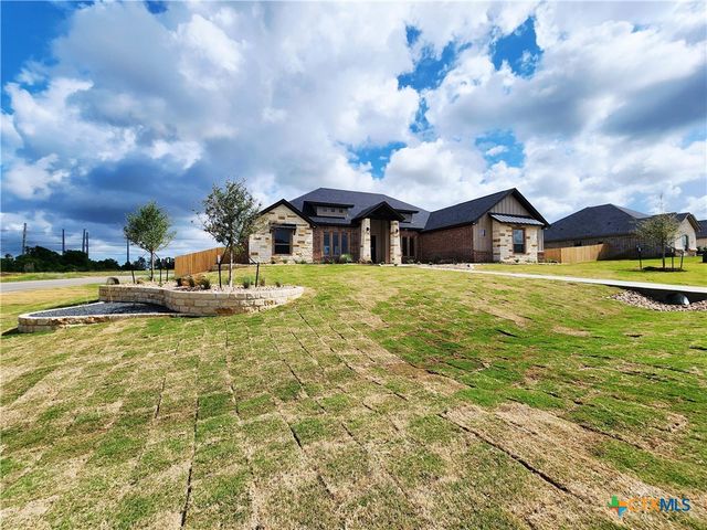 301 Rodeo Road, Salado, TX 76571
