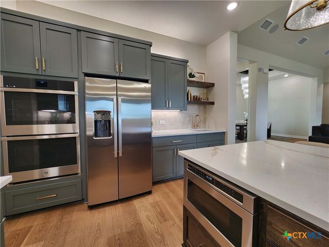 301 Rodeo Road, Salado, TX 76571