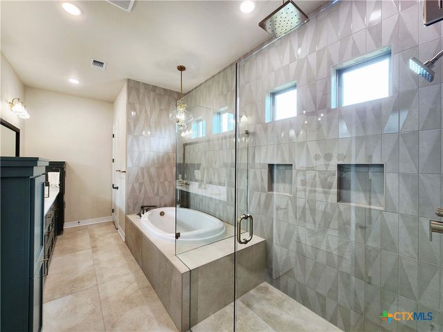 301 Rodeo Road, Salado, TX 76571
