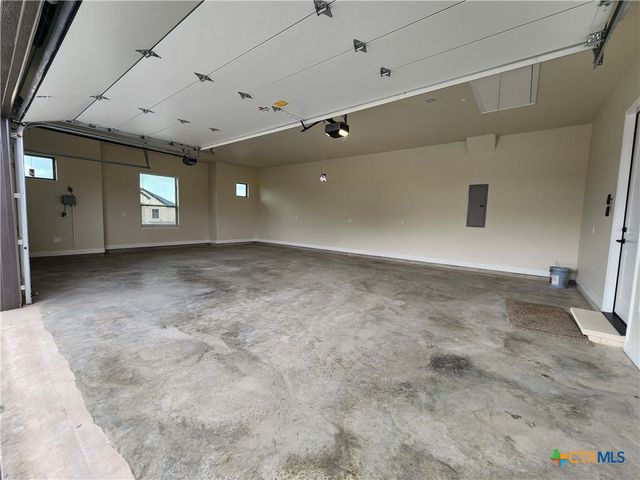 301 Rodeo Road, Salado, TX 76571