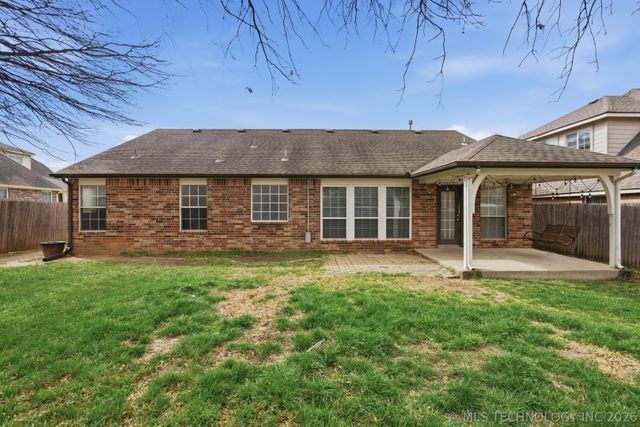 10305 N 115th East Avenue, Owasso, OK 74055