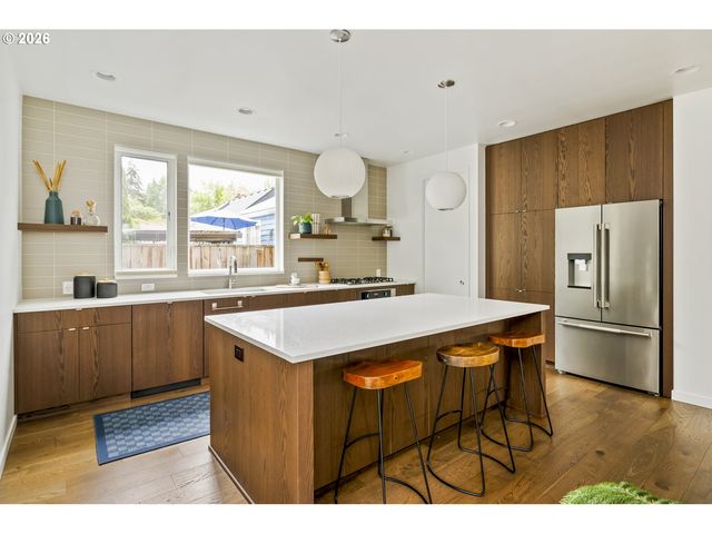 4648 Ne 40TH Ave, Portland, OR 97211