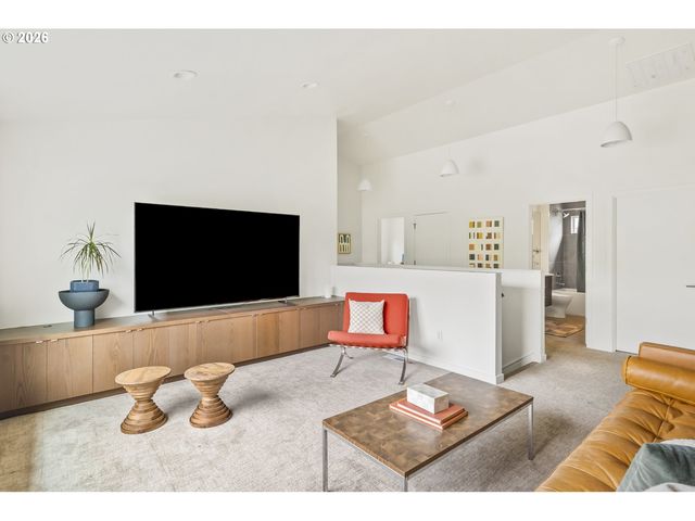 4648 Ne 40TH Ave, Portland, OR 97211