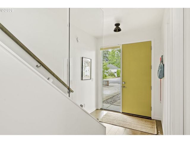 4648 Ne 40TH Ave, Portland, OR 97211