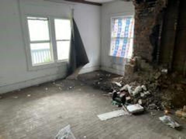 528 N Washington Street, Nevada, MO 64772