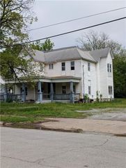 528 N Washington Street, Nevada, MO 64772