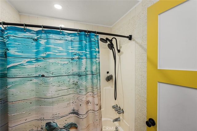 10352 La Despensa Avenue, Fountain Valley, CA 92708