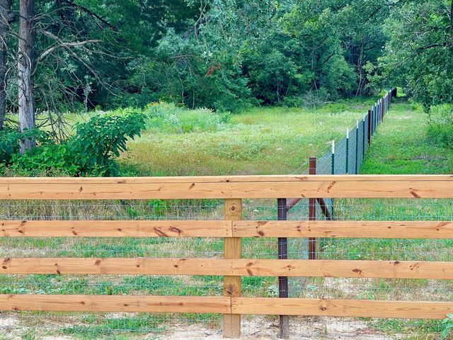 9264 Stetson Drive, Normangee, TX 77871