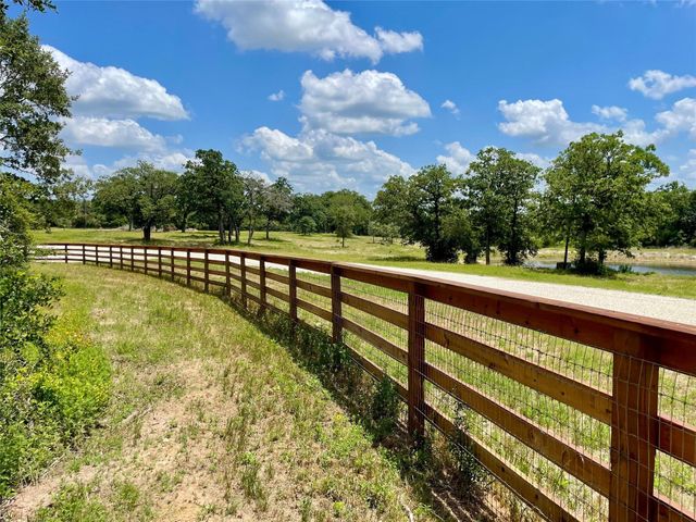 9264 Stetson Drive, Normangee, TX 77871