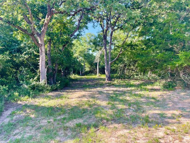 9264 Stetson Drive, Normangee, TX 77871