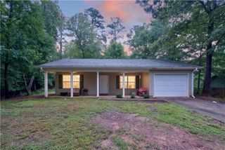 3548 Lakeview Drive, Gainesville, GA 30501