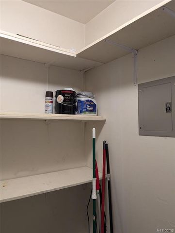 38030 Greenwood Street, Westland, MI 48185