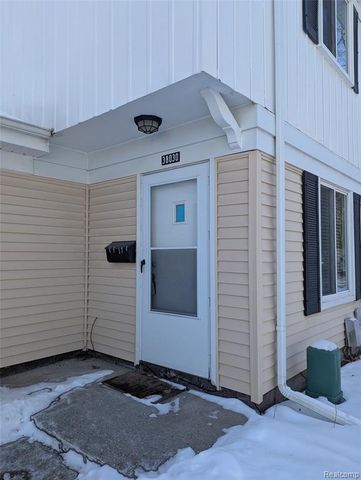 38030 Greenwood Street, Westland, MI 48185