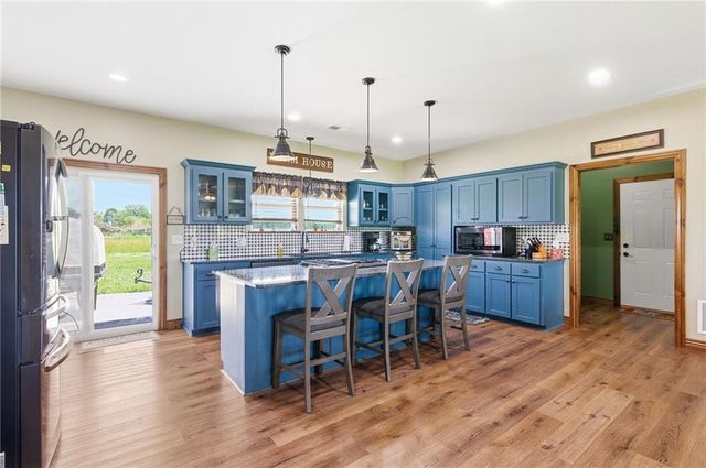 30225 Wolf Road, Drexel, MO 64742