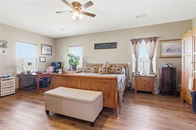 30225 Wolf Road, Drexel, MO 64742