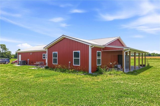 30225 Wolf Road, Drexel, MO 64742
