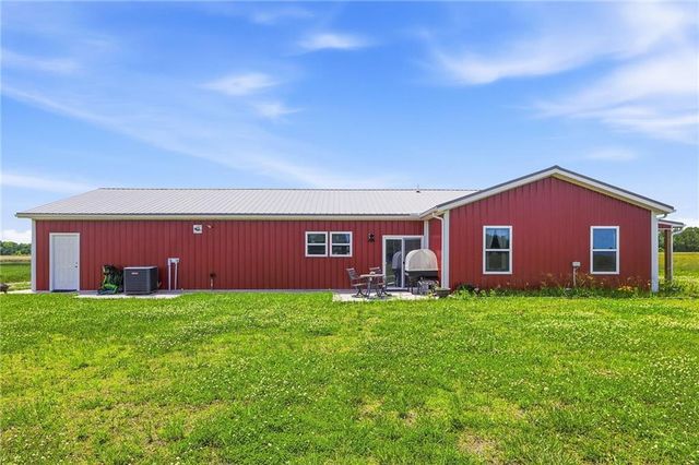 30225 Wolf Road, Drexel, MO 64742