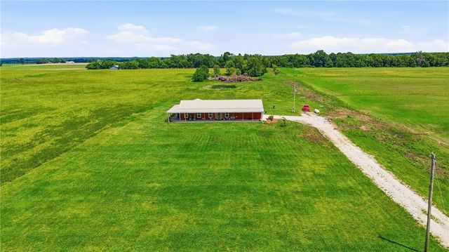 30225 Wolf Road, Drexel, MO 64742